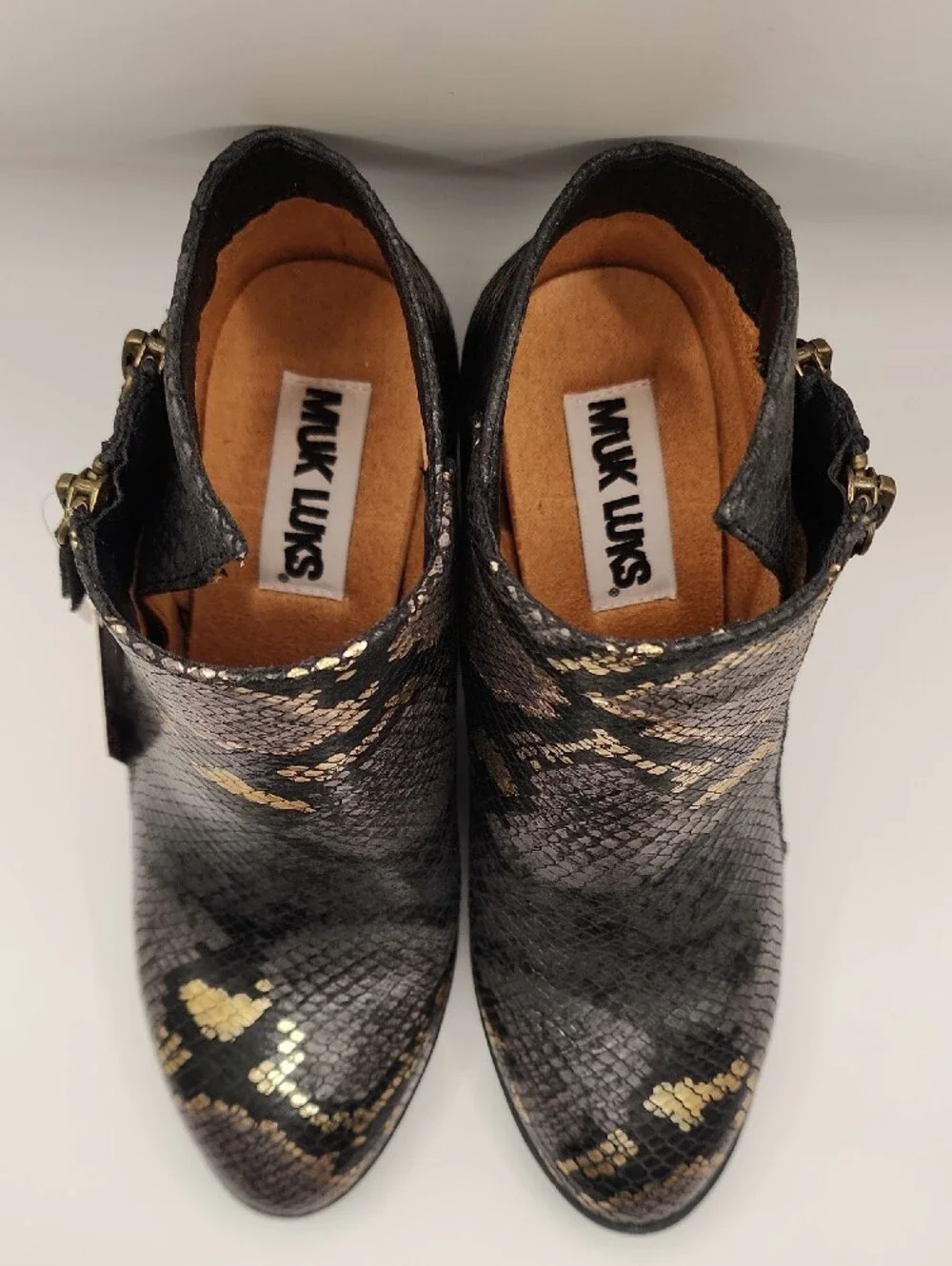 MUK LUKS New Womens Black & Gold Snake-Print Ankle Boots